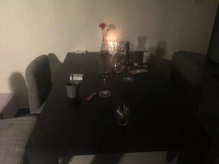 把妹泡妞案例-干完三瓶红酒，主播公司女总裁竟把她家的钥匙给了我