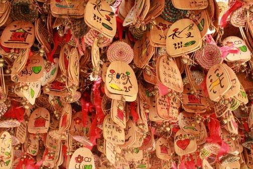 和女生约会气氛降至冰点，看我终极逆转案例！绝美夜色下与她相拥。