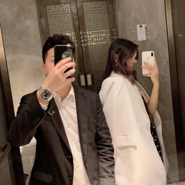 微信把妹追女生聊天案例：18岁的00后女神，开房后在床上叫了2小时的爸爸！