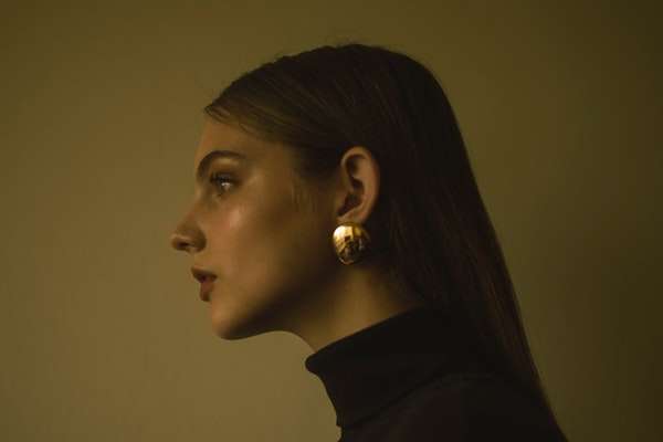 想要和女生暧昧却遭冷遇，是坚持还是放弃？高情商男人都这么做！-撩妹书籍库|免费在线阅读